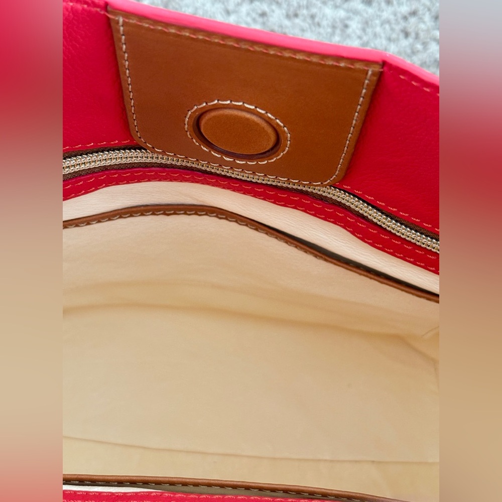 NWT Dooney & Bourke Raleigh Roxy Bag - Picture 15 of 15